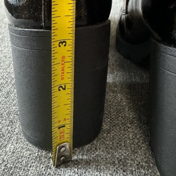 LIMELIGHT WOMEN’S KENDALL Platform LOAFER Black Patent with Gold Chain Size 10 - Picture 10 of 11